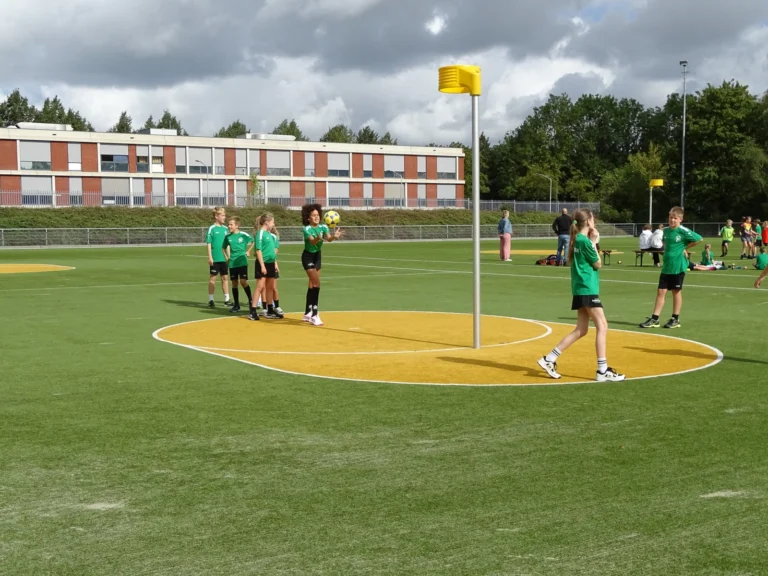 J2 in actie bij ADOS